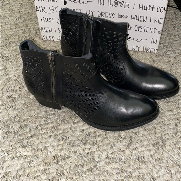 Leather booties - Picture 3 of 7